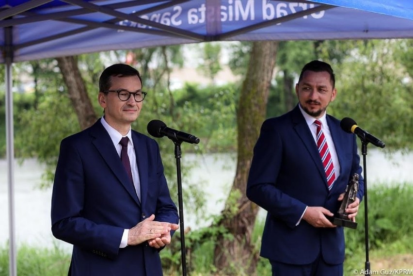 Premier Mateusz Morawiecki w Sanoku: 50 mln zł na budowę nowego mostu 