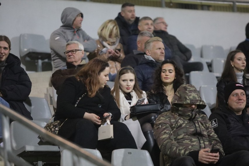 Znajdź się na zdjęciach z meczu MKS Miedzi Legnica z Resovią Rzeszów