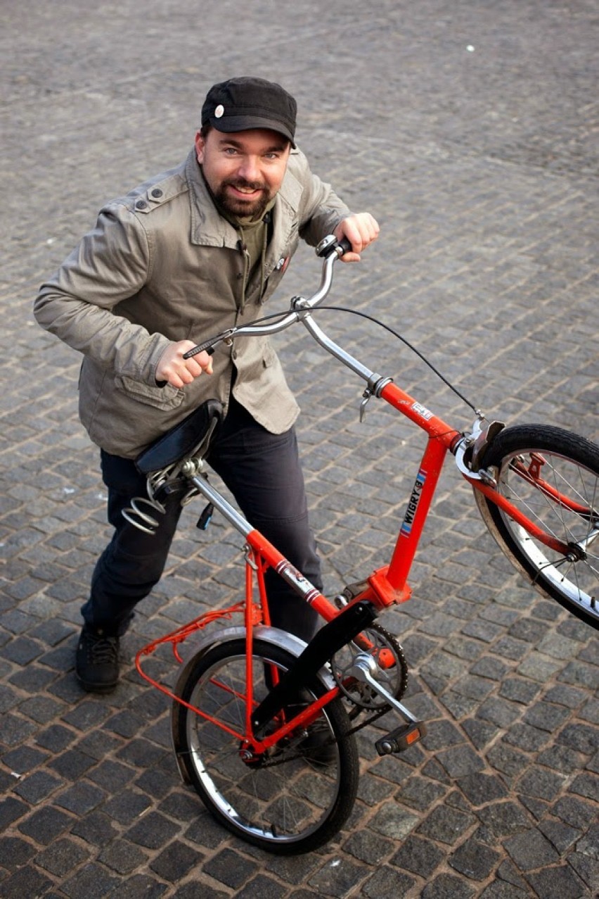 Mateusz Klinowski, były burmistrz Wadowic, pozbywa się majątku. Sprzedaje swój słynny motocykl