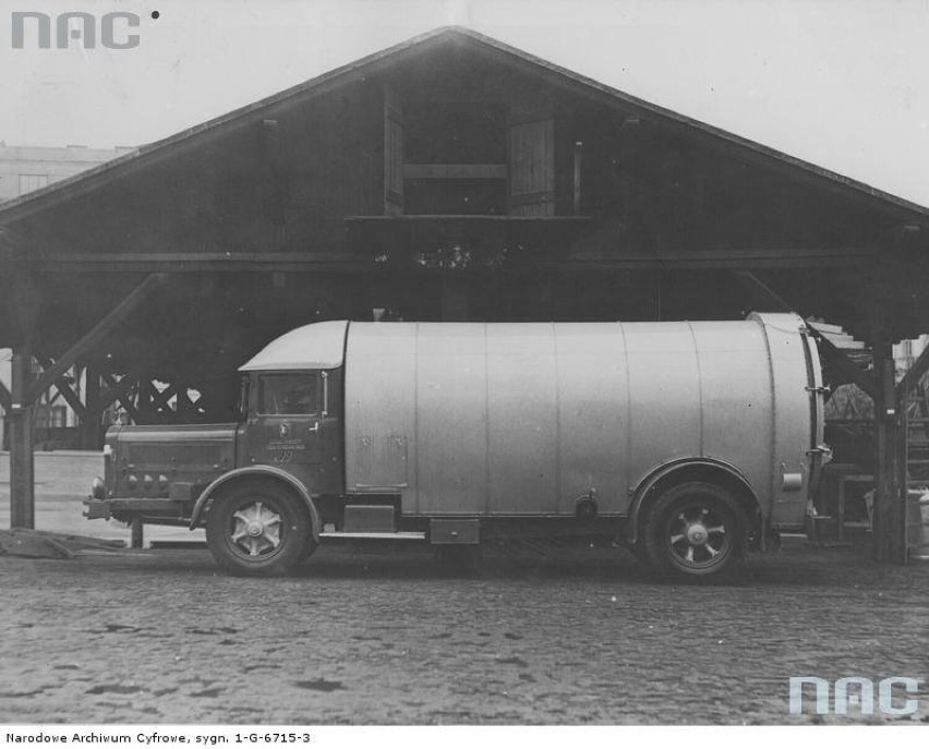 Śmieciarka marki Mercedes, Warszawa, 1937 rok