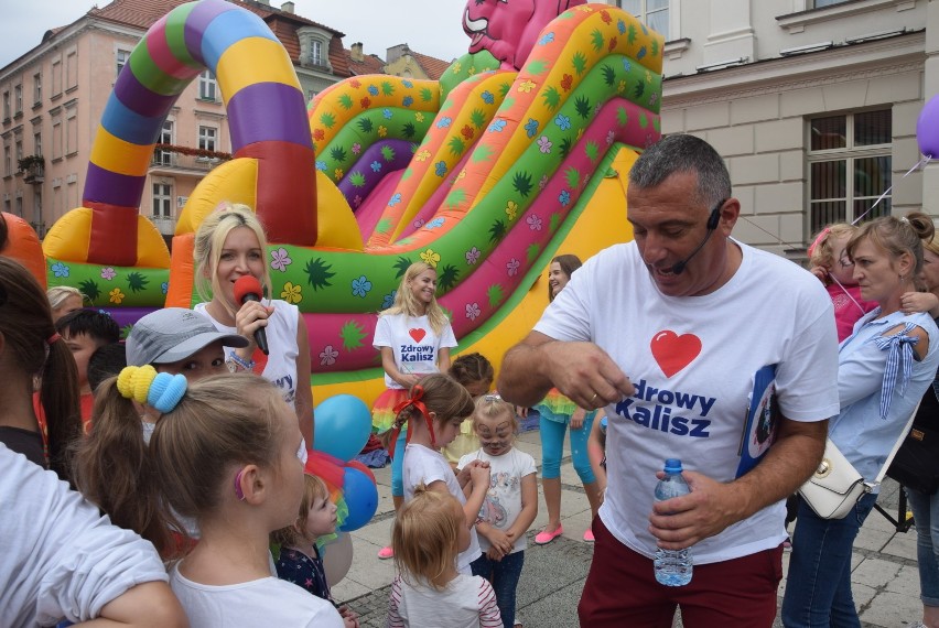 Ekipa Zdrowego Kalisza na Głównym Rynku. Bezpłatne badania i...