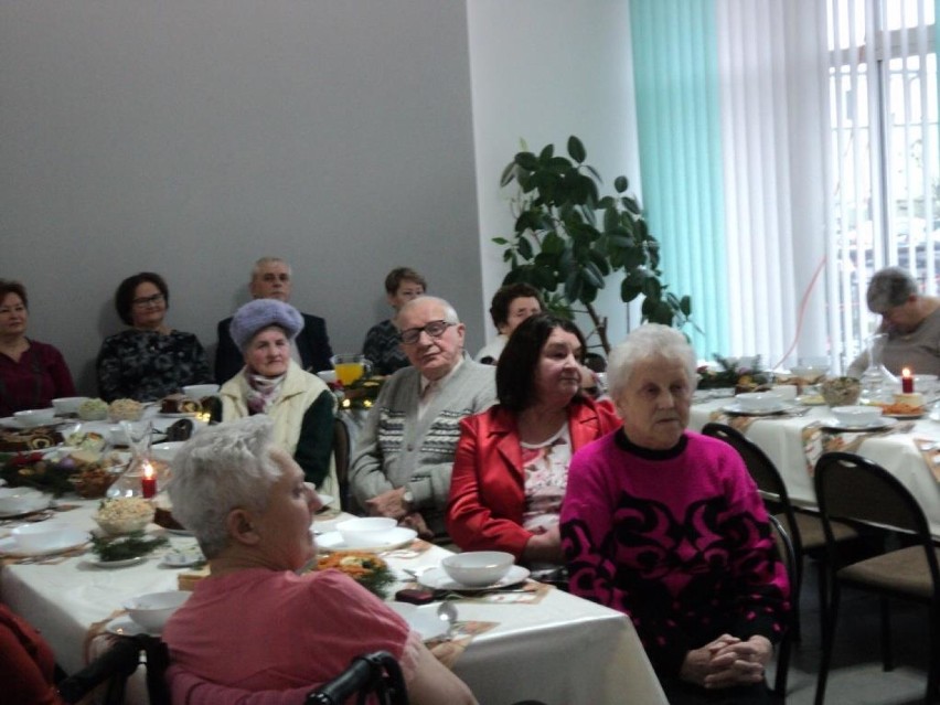 By nikt nie czuł się samotny... Wigilia dla osób starszych i schorowanych w Blizanowie