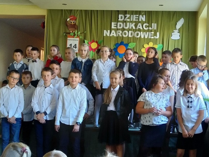 Dzień Nauczyciela w Masłowicach pełen słońca i uśmiechniętych uczniów [FOTO]