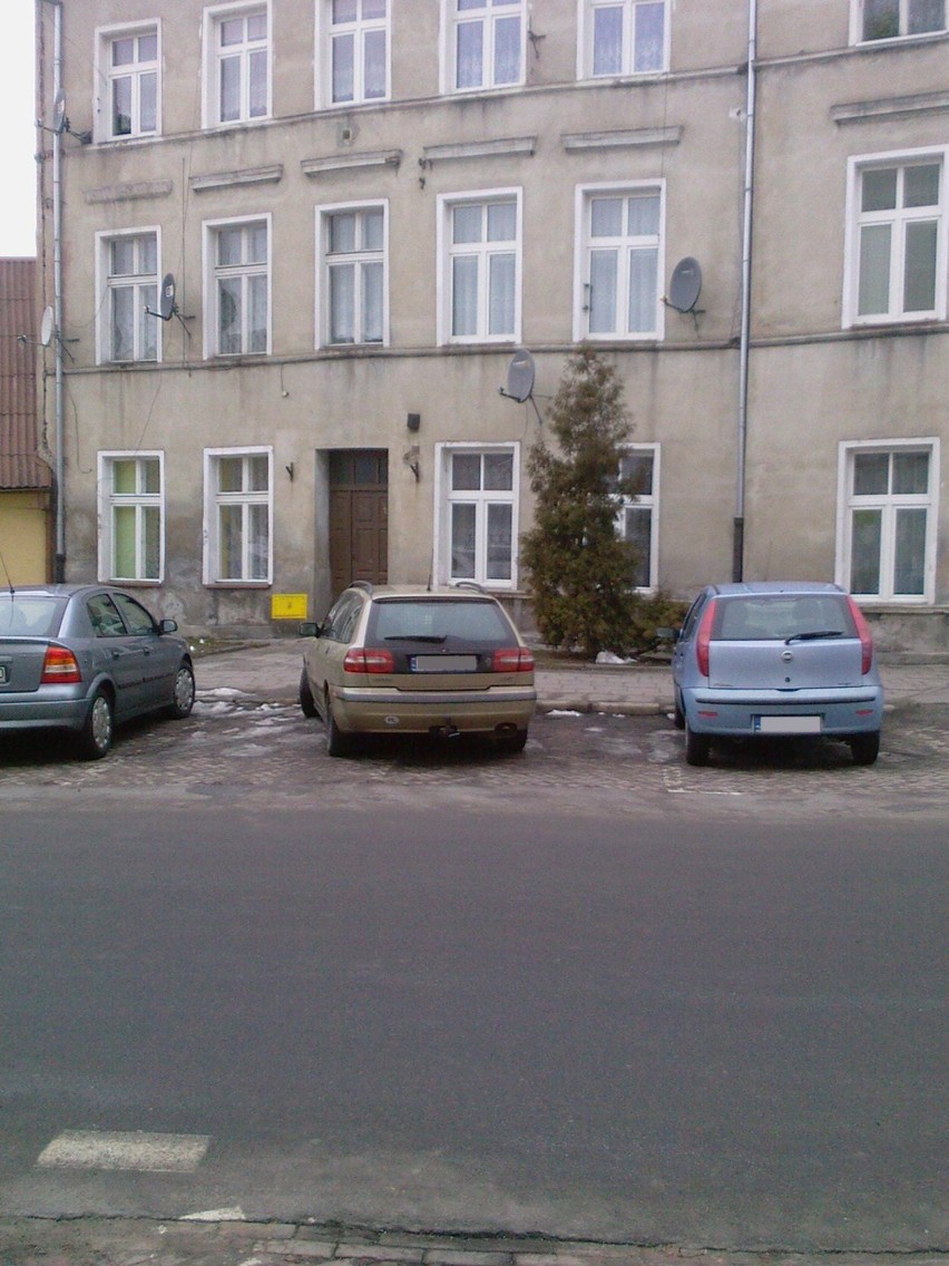 Mistrzowie parkowania - ulica Narutowicza