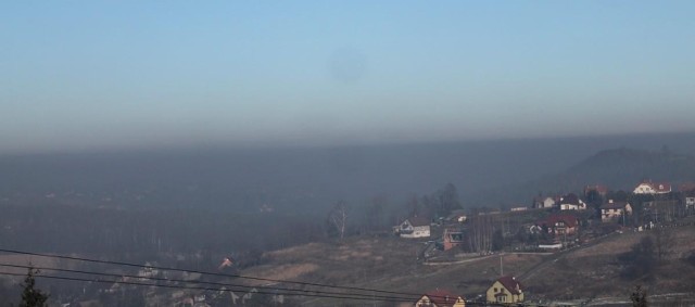 Smog nad Krakowem 4 lutego.