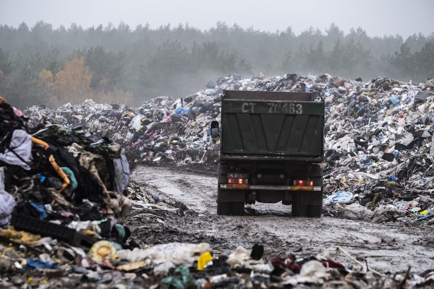 Toruńskie składowisko odpadów ma 66 tysięcy metrów...