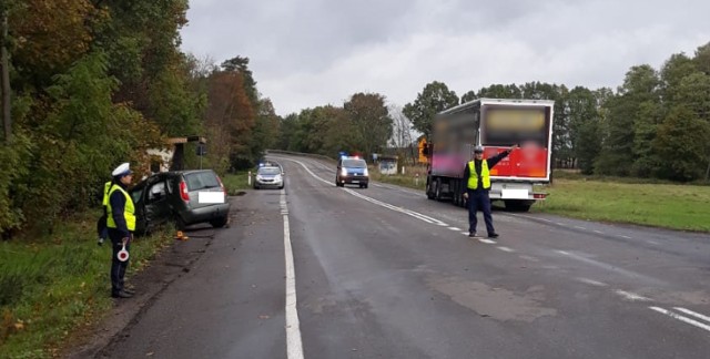 10 października, po godzinie 8.00, na skrzyżowaniu do Podstolic, na drodze krajowej nr 11, doszło do wypadku.