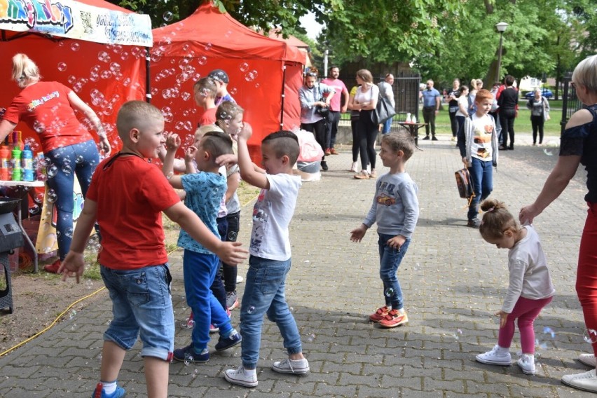 Dzień Dziecka 2021. Najmłodsi mieszkańcy Wągrowca bawili się w amfiteatrze 