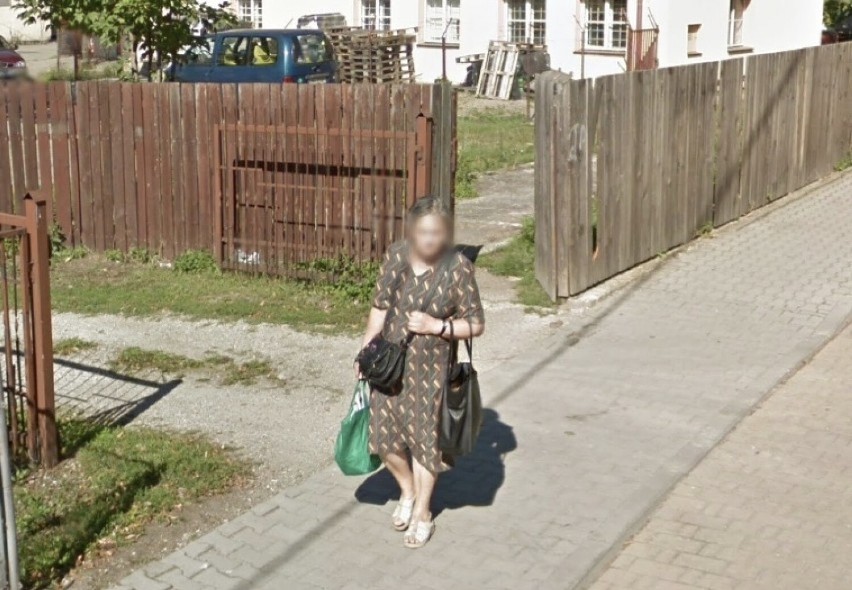 Moda z ulic Starego Sącza w Google Street View