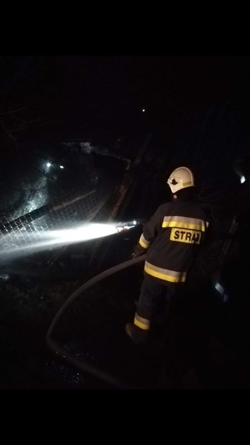 Ochotnicy z Bierutowa interweniowali do pożaru odpadów