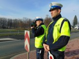 Powiat oświęcimski. Policyjna akcja „Znicz 2021”. Więcej patroli na drogach i w okolicach cmentarzy