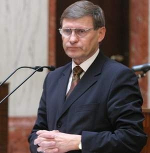 LESZK BALCEROWICZ - prezes NBP. Fot. Arkadiusz Ławrywianiec