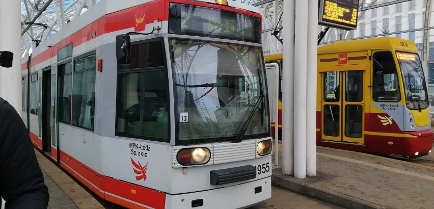 Łódzkie tramwaje i torowiska pozostawiają wiele do życzenia....