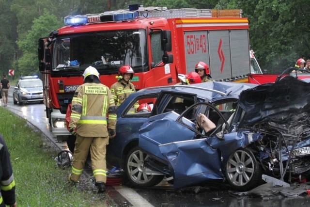 Pijani kierowcy byli i są sprawcami dramatów także w Kujawsko-Pomorskiem. Tragedie, o których mieszkańcy wciąż pamiętają? Oto przykłady w naszej galerii:

WIĘCEJ NA KOLEJNYCH STRONACH>>>