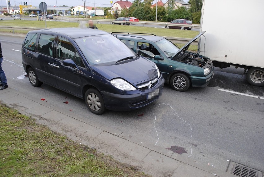 Wypadek w Tczewie. Samochód potrącił 38-latkę. Zginęła na miejscu [ZDJĘCIA]