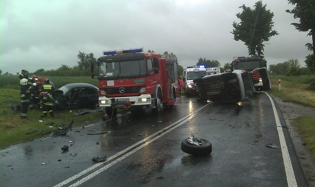W wypadku na przedmieściach Łęcznej zginęli kierowca daewoo lanosa i jego pasażerka