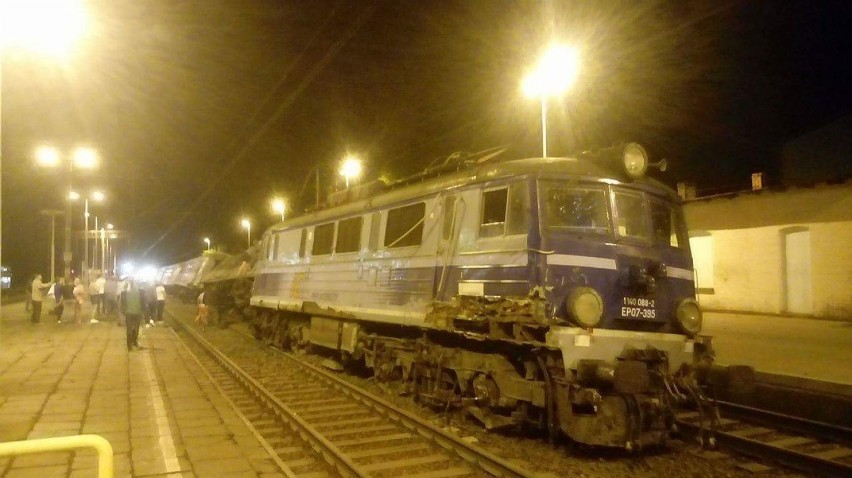 Wypadek kolejowy pociągu w Smętowie