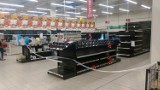 Likwidacja Auchan w Dąbrowie Górniczej. Dział elektromedia już pusty, trwa wyprzedaż [ZDJĘCIA]