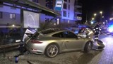 Czy kierowca porsche, który wjechał w przystanek, usłyszy zarzuty?