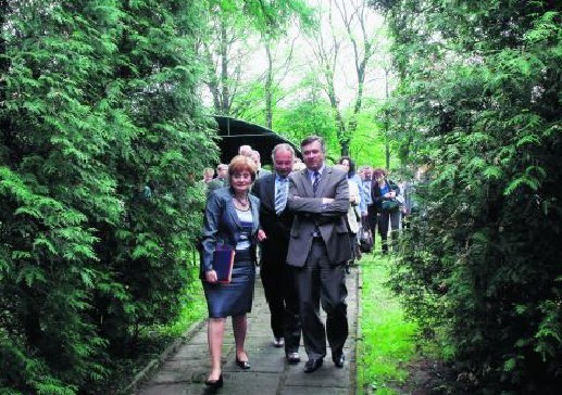 Podczas " Dnia otwartego" gości oprowadzała dyrektor Grażyna Habdas.