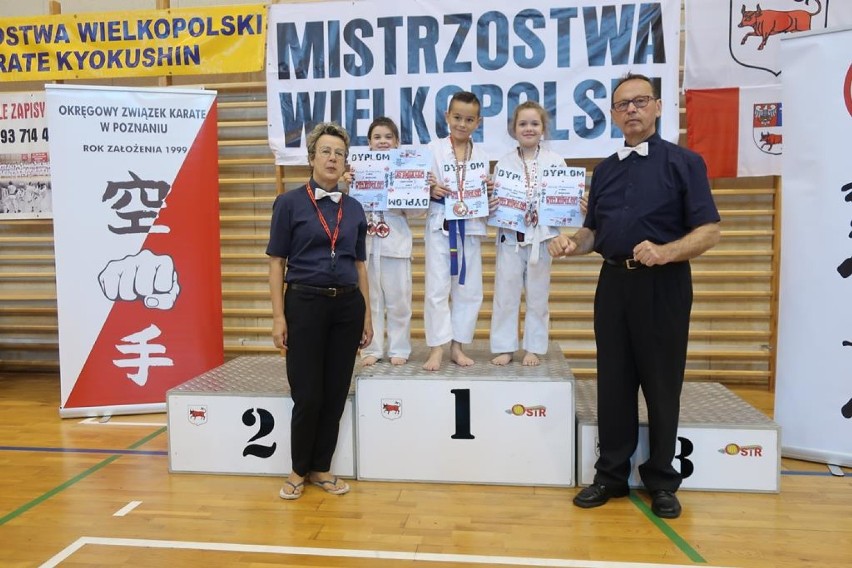 Zduńskowolski Klub Karate Kyokushin wrócił z medalami z...