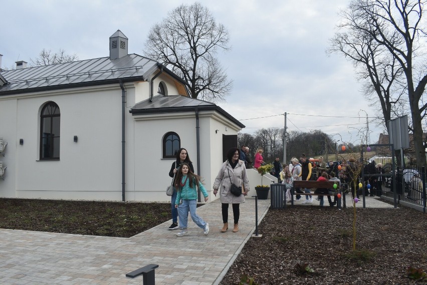 Zabytkowy dwór pod Tarnowem uratowany. Otwarcie Centrum Historii i Sztuki w Koszycach Małych połączone z Jarmarkiem Wielkanocnym 