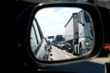 Autostrady w Polsce w wakacje 2020. Od 1 lipca nastąpiły rewolucyjne zmiany w opłatach. Sprawdź odcinki płatne i bezpłatne