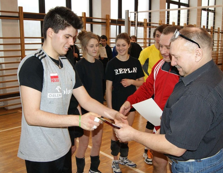 Mistrzostwa Nowego Stawu w piłce siatkowej. Najlepsze Piaski Malbork