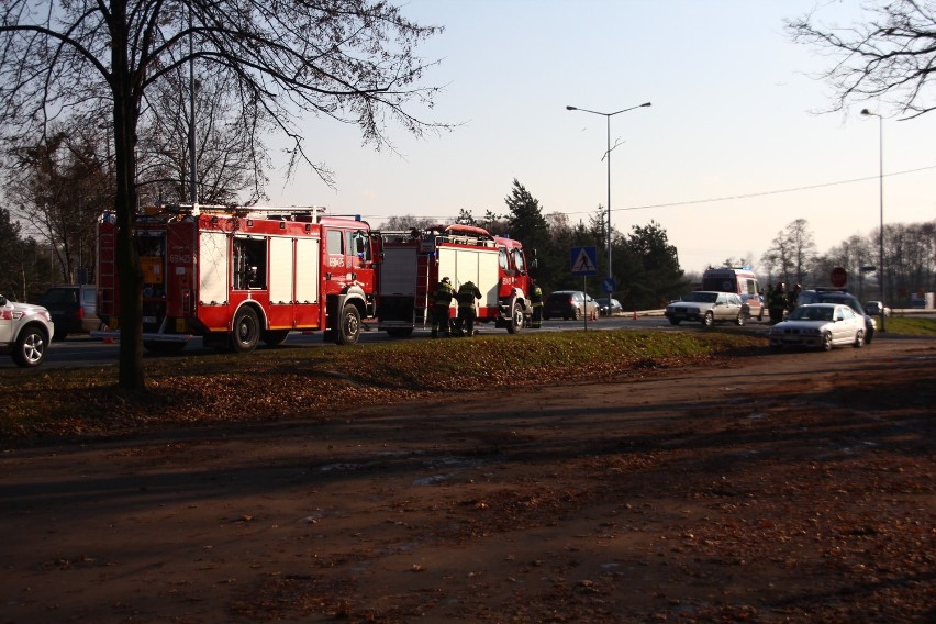 Wypadek na granicy Żor i Warszowic na DK81 [ZDJĘCIA I FILM]