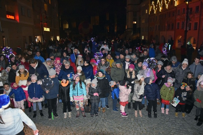 Inauguracja Świątecznej Iluminacji w Legnicy [ZDJĘCIA]