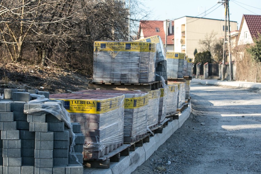 Kraków. Koniec męczarni kierowców w związku z remontem ulicy Bieżanowskiej. W listopadzie finisz prac?