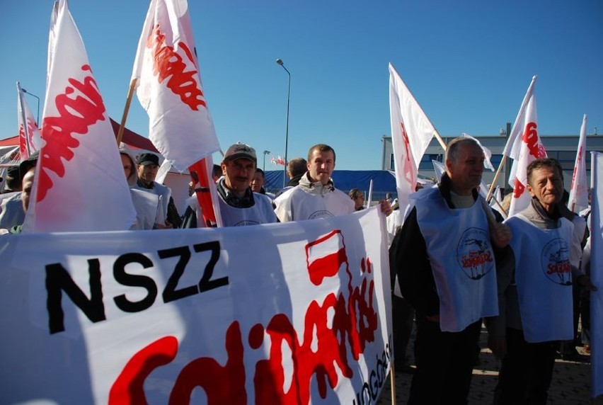Solidarność protestowała pod drukarnią BDN w Wykrotach