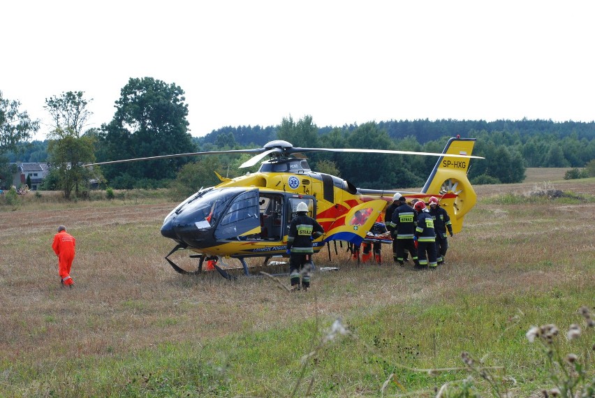 Komenda Powiatowa w Kościerzynie. Wypadek w Stawiskach. Poszkodowane cztery osoby