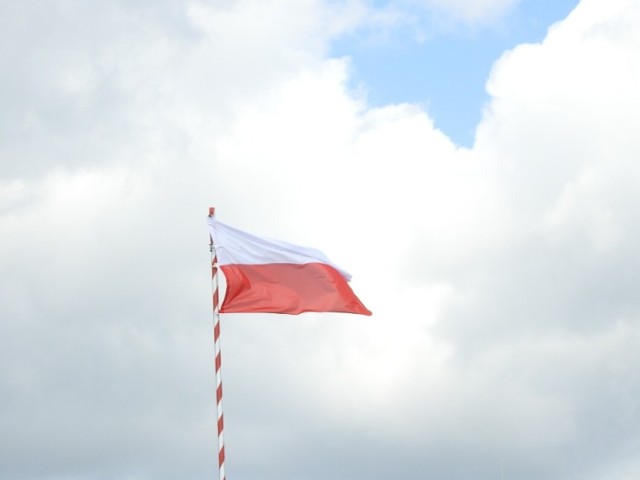 2 maja – Dzień Flagi Rzeczypospolitej

godz. 10:00 – uroczyste podniesienie flagi Rzeczypospolitej Polskiej (18. ŁPL, Al. Legionów 133)

godz. 13:00 – Polskość jako zaleta - spotkanie autorskie z Tomaszem Szymańskim (Muzeum Przyrody - Dwór Lutosławskich w Drozdowie ul. Główna 38)