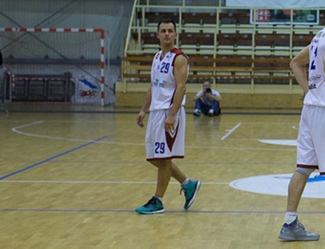 W poprzednim sezonie Łukasz Pacocha był graczem Spójni, teraz poprowadził Legię do zwycięstwa nad stargardzkim zespołem.