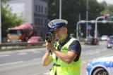 Śląska policja walczy z nadmierną prędkością i piratami drogowymi! Akcja 'Prędkość' to wzmożone kontrole i pomiary na drogach