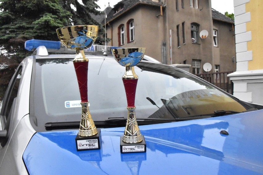 Dzielnicowy Łukasz Góra znów na podium rajdowych zmagań. Tor...