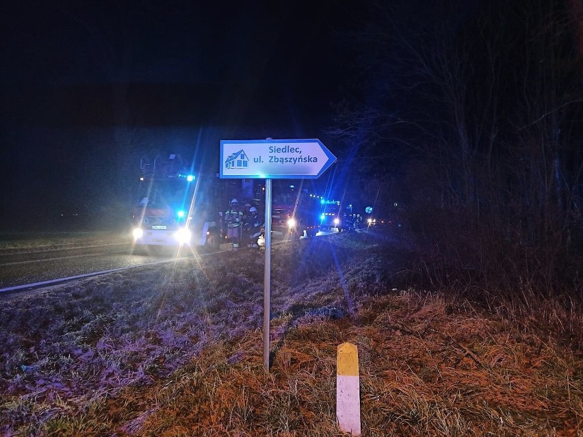 Pożar budynku mieszkalnego w Siedlcu. Jedna osoba trafiła do szpitala