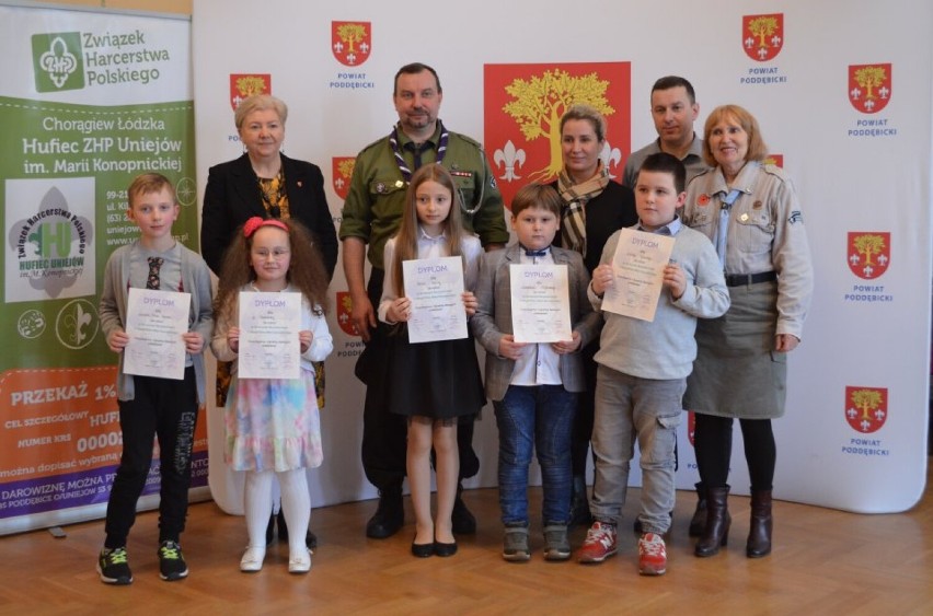 Konkurs Recytatorski z okazji Roku Marii Konopnickiej odbył się w Starostwie w Poddębicach. Organizatorem był Hufiec ZHP Uniejów FOTO