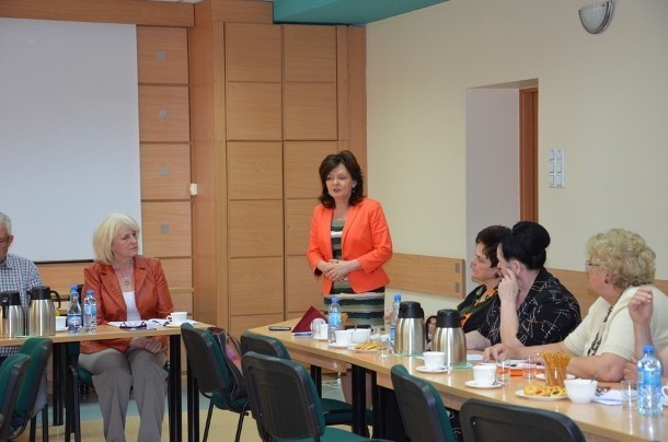 W posiedzeniu Rady Seniorów Powiatu Konińskiego wzięła udział starosta Małgorzata Waszak.