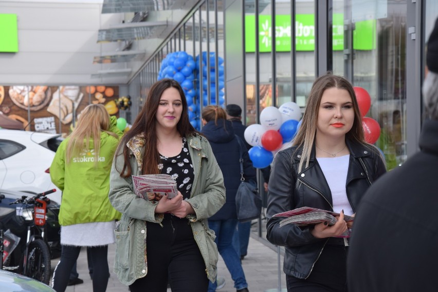 W czwartek rano o godz. 9. została otwarta w Sokółce galeria...