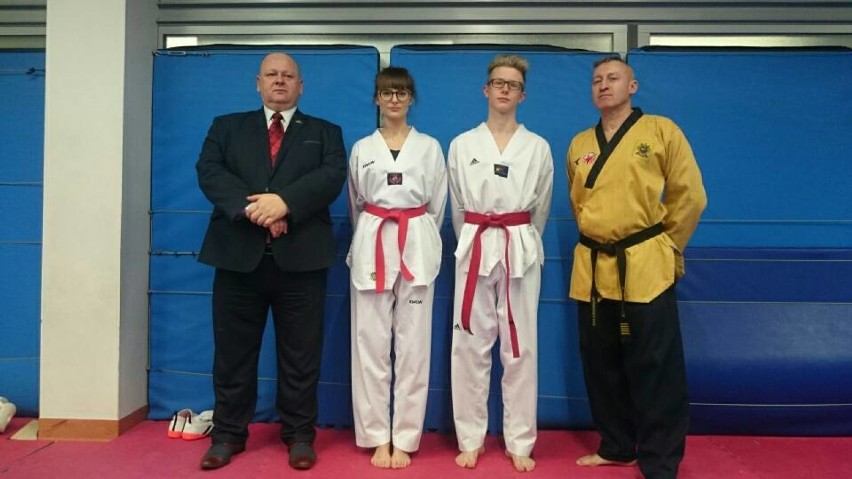 Kolejni reprezentanci UKS Taekwondo Pleszew w gronie posiadaczy czarnych pasów