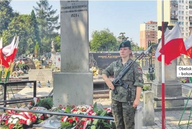 Główna część uroczystości odbyła się pod obeliskiem na cmentarzu przy Denkowskiej.