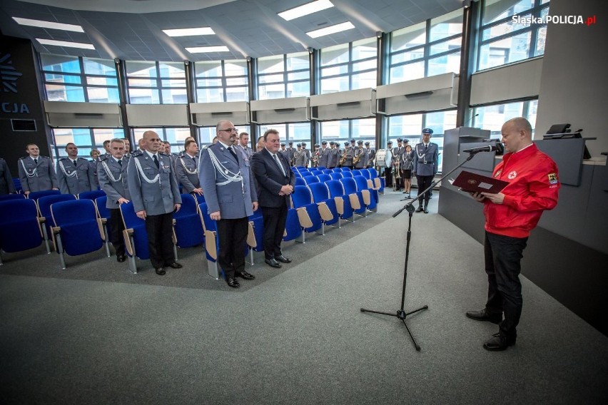 Komisarz Marek Wręczycki z KPP w Lublińcu uhonorowany...