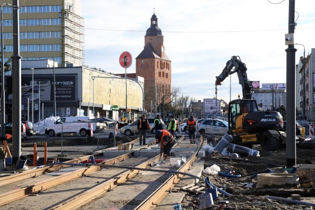 Przebudowa ulic Chrobrego i Mieszka I trwa już ponad półtora roku. Rozpoczęła się w maju 2020 r.
