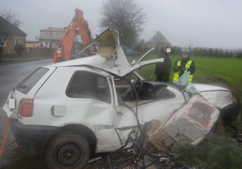 Wypadek w Witowie. 1 osoba trafiła do szpitala