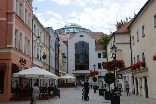 Budynek Złotego Domu utrudnił życie sąsiadom?