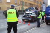 Wypadek w Poznaniu. Tramwaj uderzył w taksówkę [ZDJĘCIA]