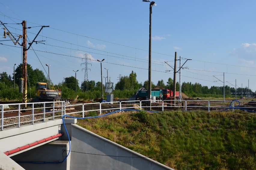 Budowa centrum przesiadkowego i tunelu rowerowego w Tarnowskich Górach