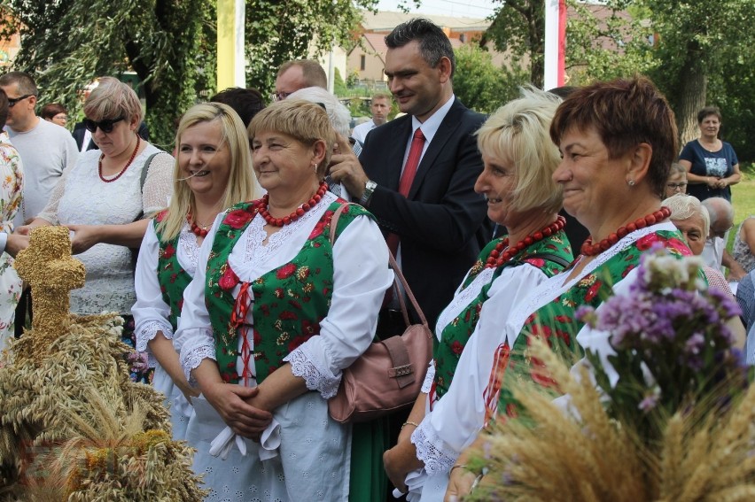 Dożynki diecezjalno-powiatowe w Lutogniewie [ZDJĘCIA]                                        